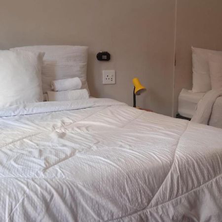 Kaste Guesthouse Tzaneen Bagian luar foto