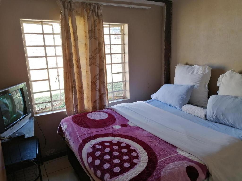 Kaste Guesthouse Tzaneen Bagian luar foto