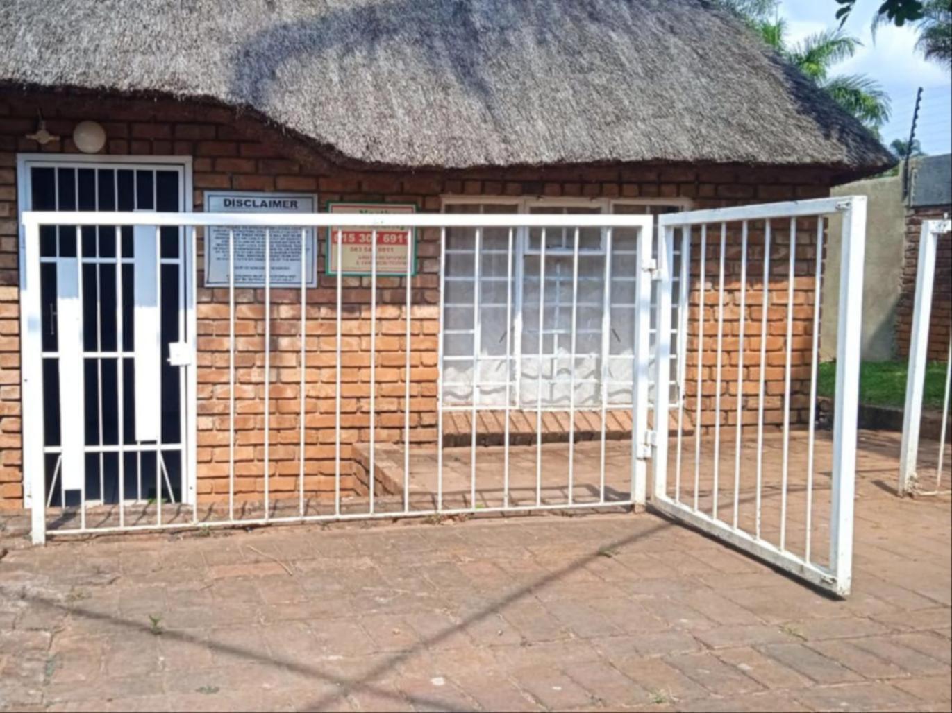 Kaste Guesthouse Tzaneen Bagian luar foto